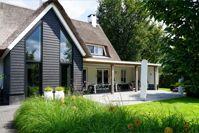 Landelijk moderne woning